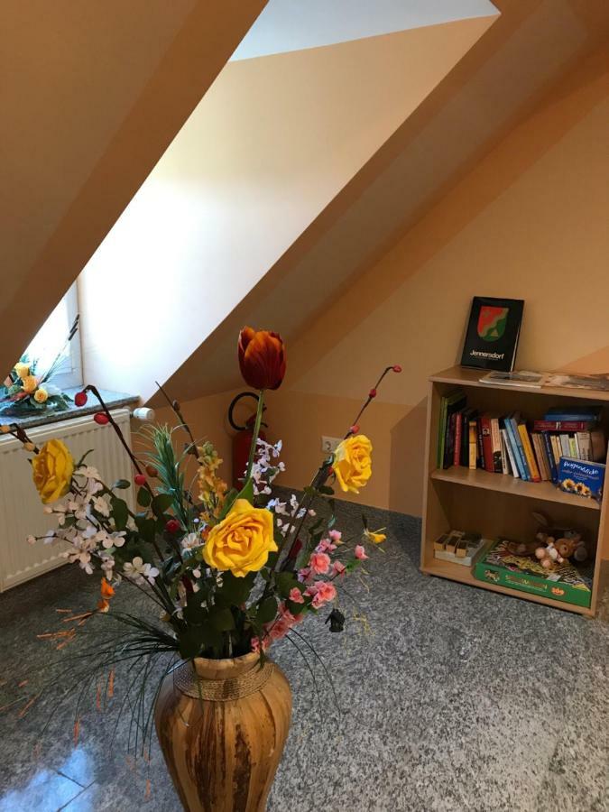 Gaestehaus Lindenhof Jennersdorf Εξωτερικό φωτογραφία